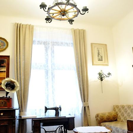 Traditional Slovak Apartment Bratislava Eksteriør billede
