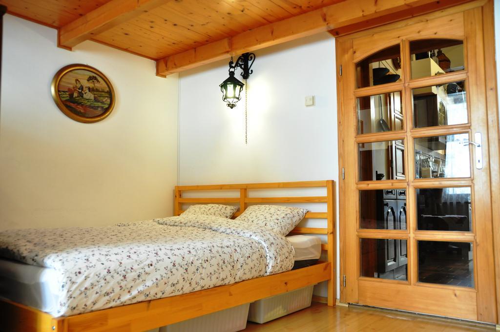 Traditional Slovak Apartment Bratislava Eksteriør billede