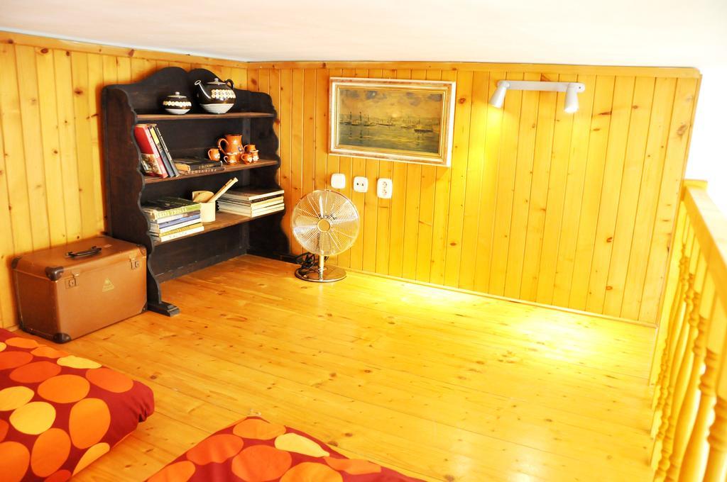 Traditional Slovak Apartment Bratislava Eksteriør billede